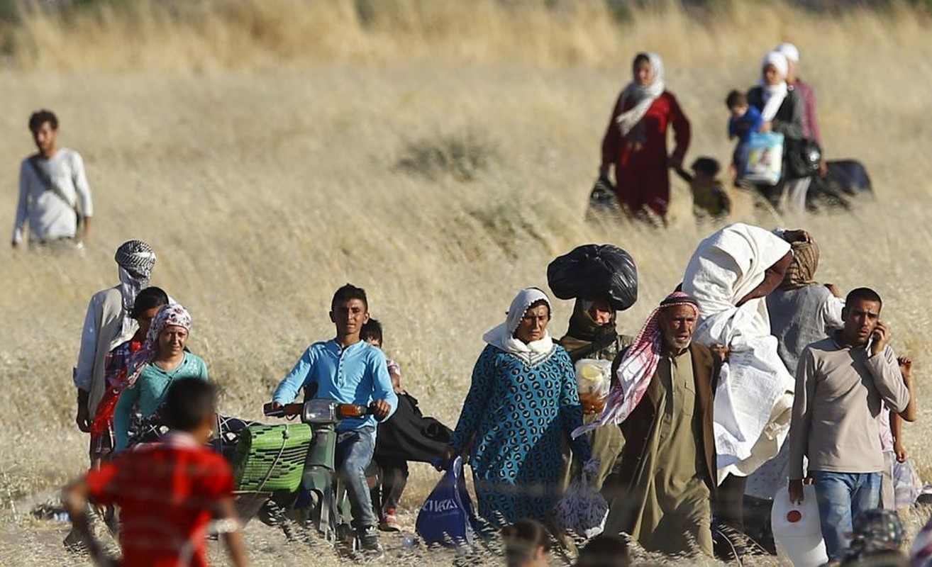 Phien quan IS tan cong Kobane, dan Syria chay loan-Hinh-6